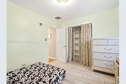 883 S Quieto Way, Denver, CO 80223 - Photo 15