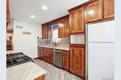 883 S Quieto Way, Denver, CO 80223 - Photo 11