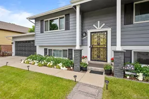 5049 Uvalda St, Denver, CO 80239 - Photo 3