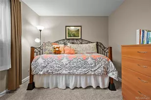 5049 Uvalda St, Denver, CO 80239 - Photo 21