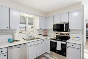 9561 W Tennessee Ave, Lakewood, CO 80226 - Photo 15