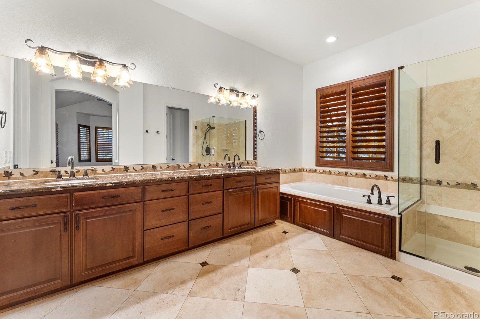 8355 Estes St, Littleton CO  80128-6286 exterior