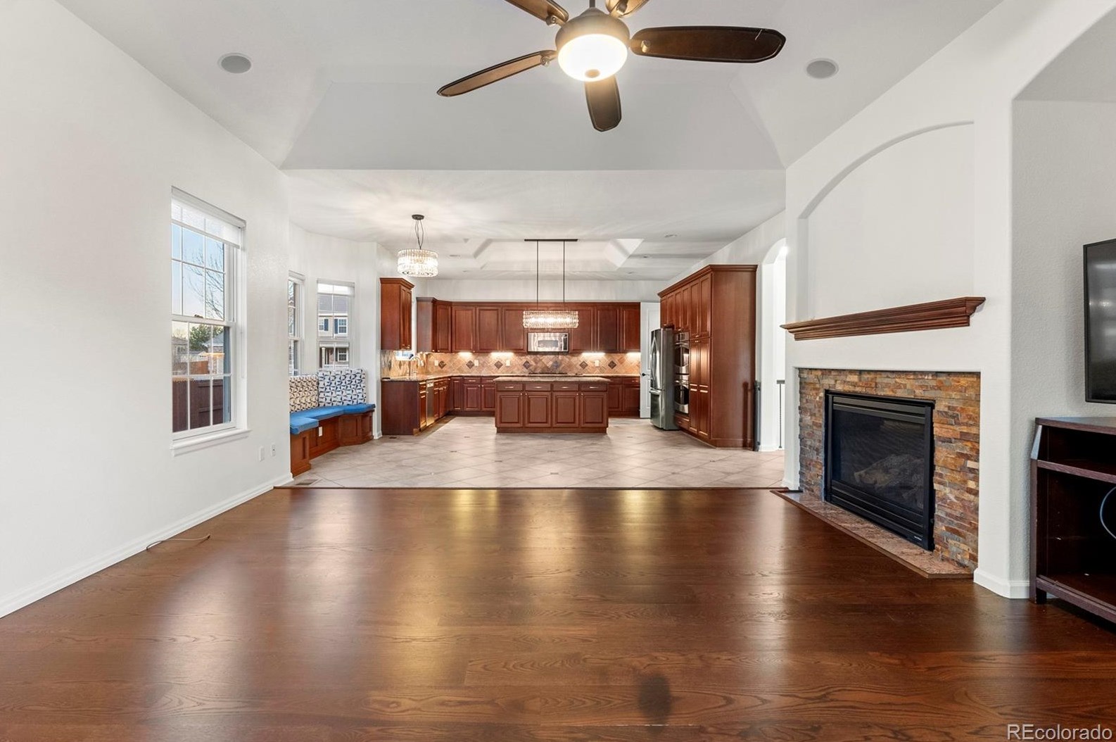 8355 Estes St, Littleton CO  80128-6286 exterior