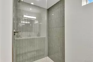 3642 N Madison St, Denver, CO 80205 - Photo 25