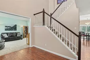 2822 Signal Creek Dr, Thornton, CO 80241 - Photo 3