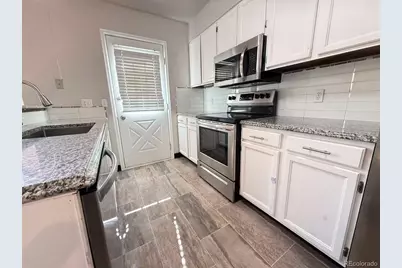 14129 E Dickinson Drive #B, Aurora, CO 80014 - Photo 9