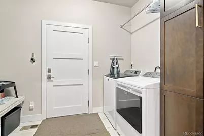 2980 S Cherry Way, Denver, CO 80222 - Photo 17