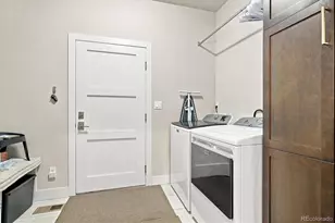 2980 S Cherry Way, Denver, CO 80222 - Photo 17