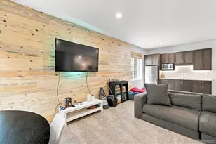 2980 S Cherry Way, Denver, CO 80222 - Photo 35
