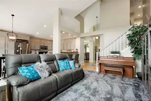 8107 W Morraine Dr, Littleton, CO 80128 - Photo 9