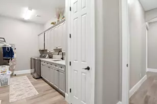 6536 S Riviera Way, Aurora, CO 80016 - Photo 37