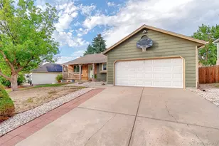 4102 S Dunkirk Way, Aurora, CO 80013 - Photo 3