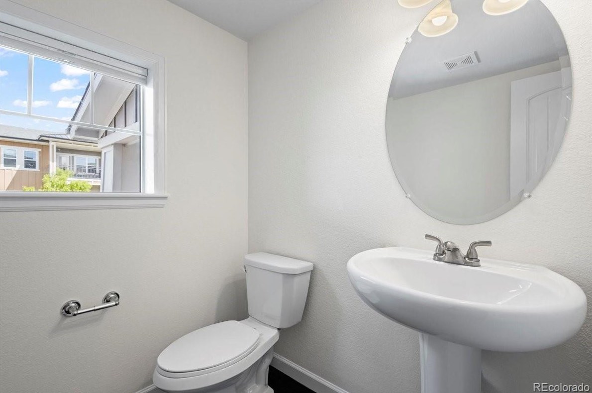 5414 96 Ave, Westminster CO 80020-0918 exterior