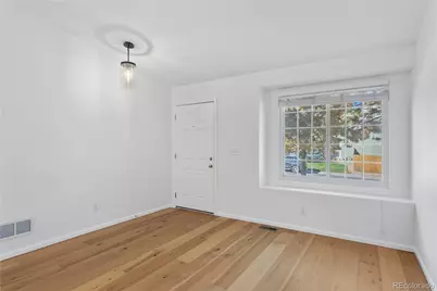 5508 S Valdai Street, Aurora, CO 80015 - Photo 5