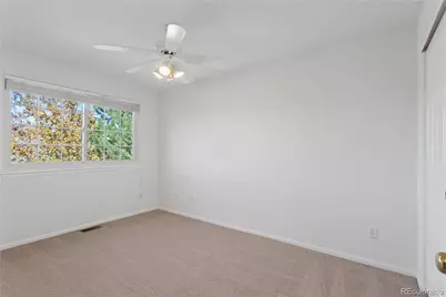 5508 S Valdai Street, Aurora, CO 80015 - Photo 25