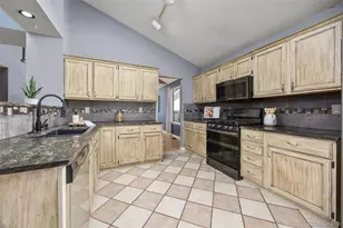 8227 Westside St, Littleton, CO 80125 - Photo 11