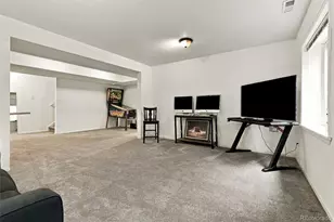 23988 E Bellewood Dr, Aurora, CO 80016 - Photo 39