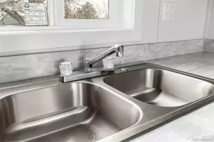 105 Longs St, Brighton, CO 80601 - Photo 5