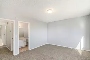 752 S Granby Cir, Aurora, CO 80012 - Photo 11
