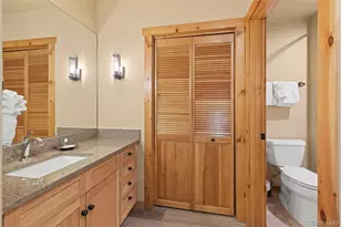 100 Dercum Square, Keystone, CO 80435 - Photo 29