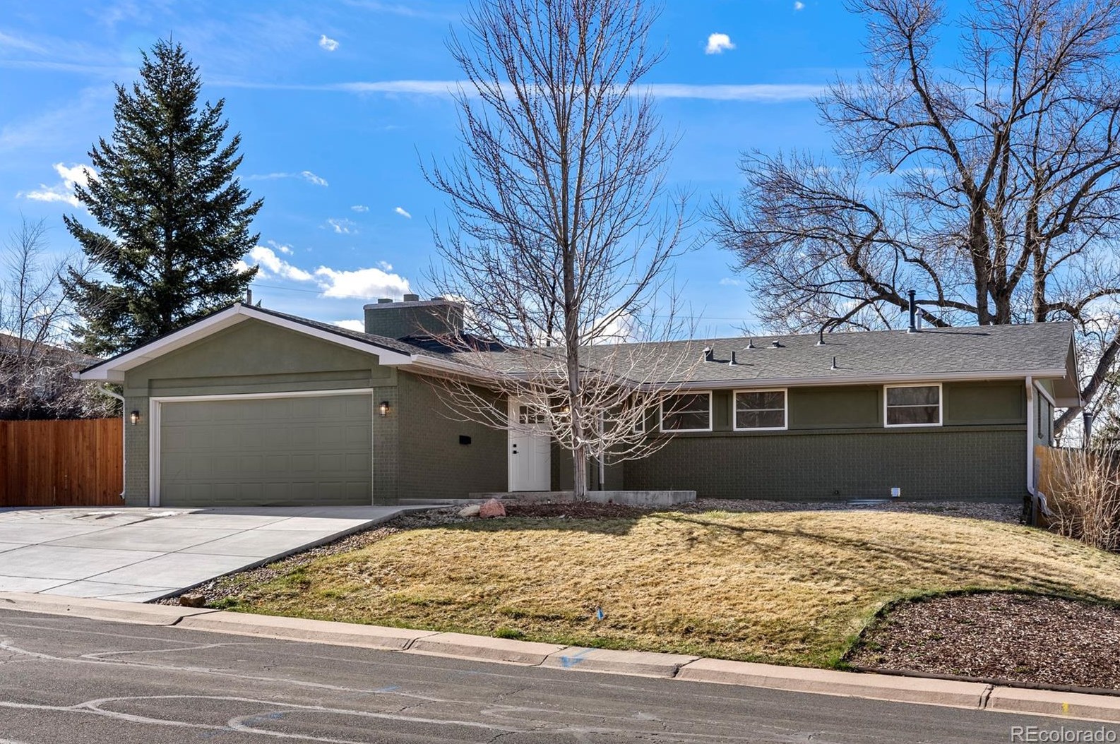 3124 Weaver Pl, Littleton CO 80121-2962 exterior