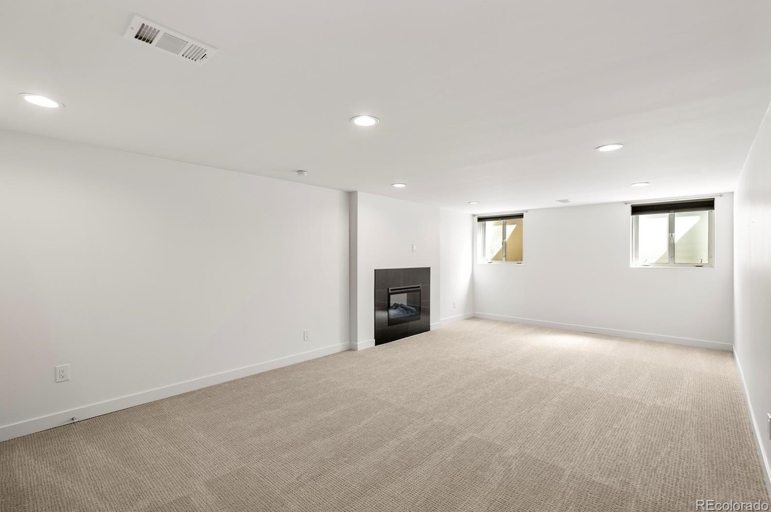 3124 Weaver Pl, Littleton CO 80121-2962 exterior