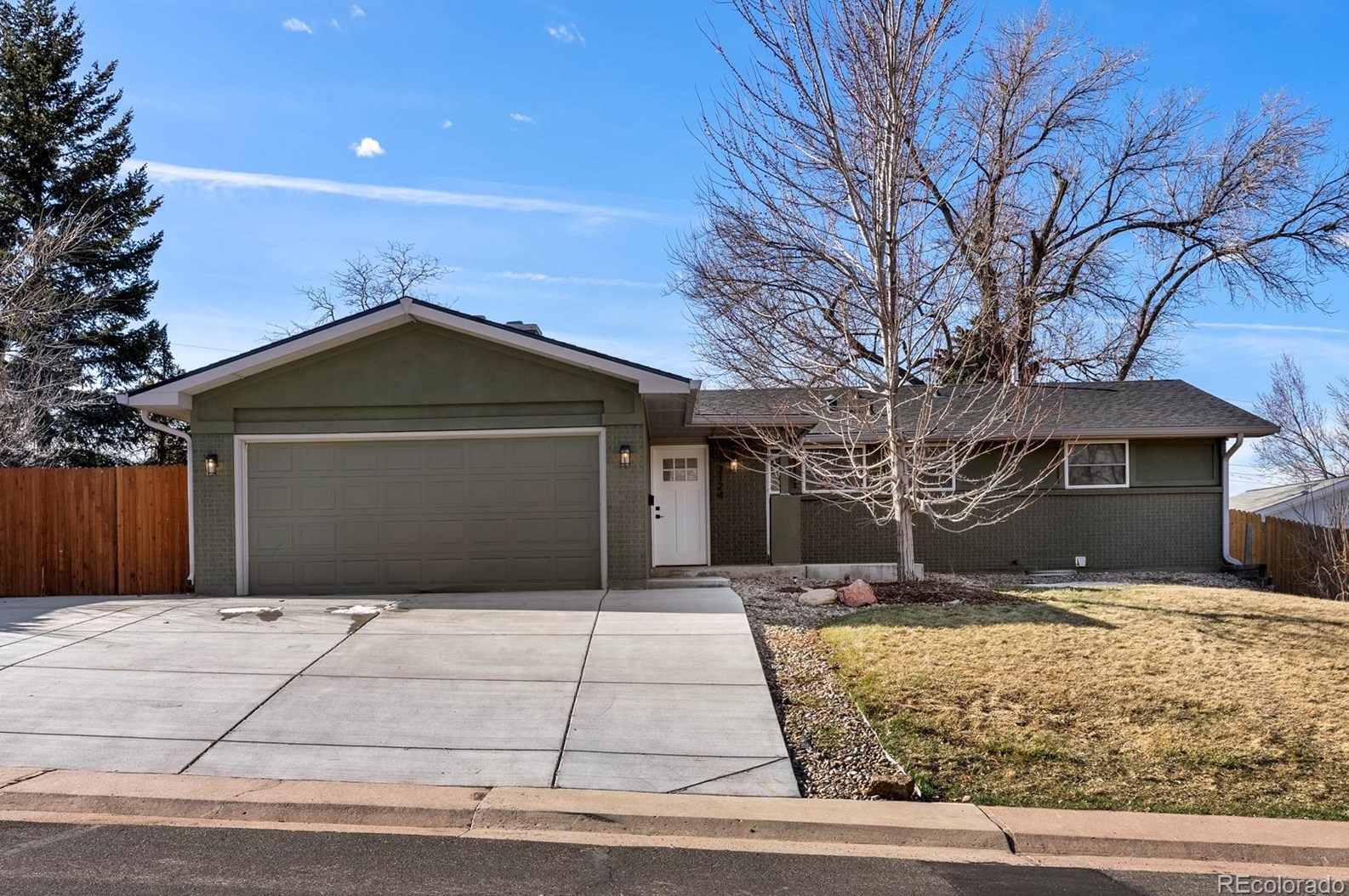 3124 Weaver Pl, Littleton CO 80121-2962 exterior