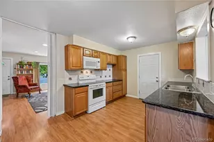 1555 S Sedalia St, Aurora, CO 80017 - Photo 15