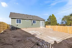 1510 Grenadillo St, Pueblo, CO 81001 - Photo 5