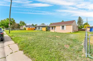 3725 N Jackson St, Denver, CO 80205 - Photo 1