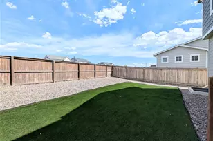9090 Sedalia St, Commerce City, CO 80022 - Photo 23