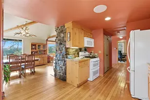 22901 Pinecrest Rd, Golden, CO 80401 - Photo 15