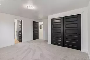 8446 E Hinsdale Dr, Centennial, CO 80112 - Photo 29