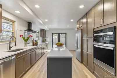 8446 E Hinsdale Drive, Centennial, CO 80112 - Photo 7