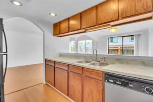 1329 S Chambers Cir, Aurora, CO 80012 - Photo 9