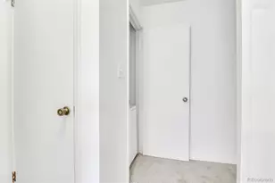 1329 S Chambers Cir, Aurora, CO 80012 - Photo 17