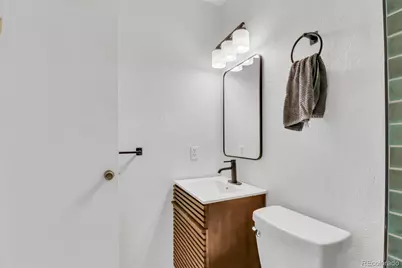 1329 S Chambers Circle #B, Aurora, CO 80012 - Photo 25