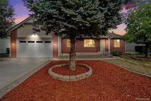 932 S Quintero Ct, Aurora, CO 80017 - Photo 1