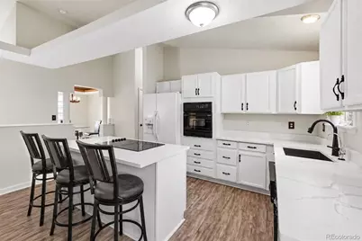932 S Quintero Court, Aurora, CO 80017 - Photo 7