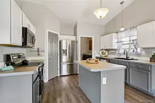 934 Cliffrose Way, Severance, CO 80550 - Photo 5