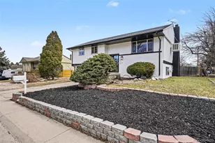 7852 Saulsbury St, Arvada, CO 80003 - Photo 3