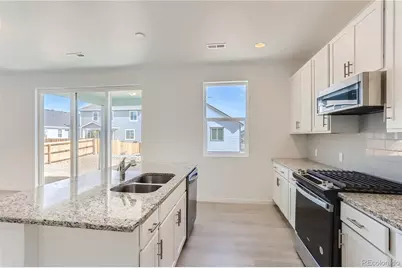 54908 E 28th Avenue, Strasburg, CO 80136 - Photo 9