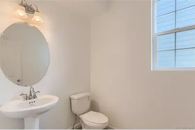 54908 E 28th Avenue, Strasburg, CO 80136 - Photo 17