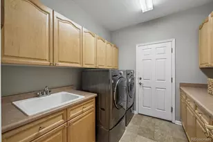 10284 Charissglen Cir, Highlands Ranch, CO 80126 - Photo 23