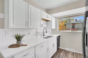 12711 W Jewell Cir, Lakewood, CO 80228 - Photo 11