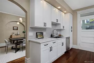 915 N Clarkson St, Denver, CO 80218 - Photo 13