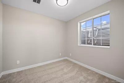 59 S Degaulle Street, Aurora, CO 80018 - Photo 25