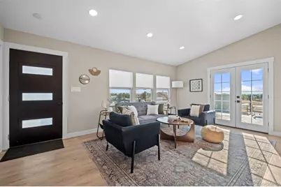 59 S Degaulle Street, Aurora, CO 80018 - Photo 3