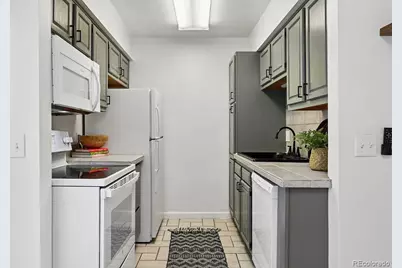 12155 E Ford Avenue, Aurora, CO 80012 - Photo 9