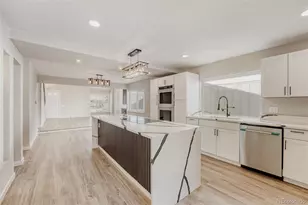 12104 E Amherst Cir, Aurora, CO 80014 - Photo 5